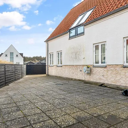 Lovely For Rent, Josefines Have 17